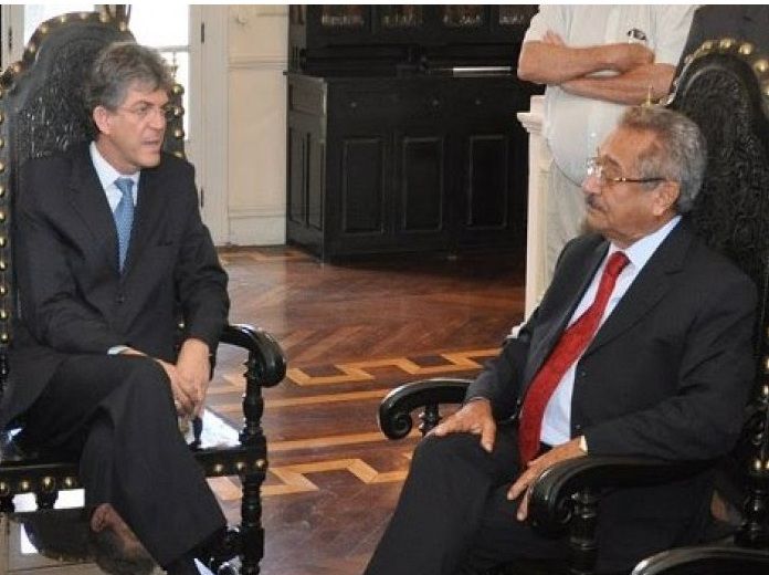 Governador Ricardo Coutinho quer conversa com Maranho para definir que ele seja seu candidato e Joo Azevedo vice