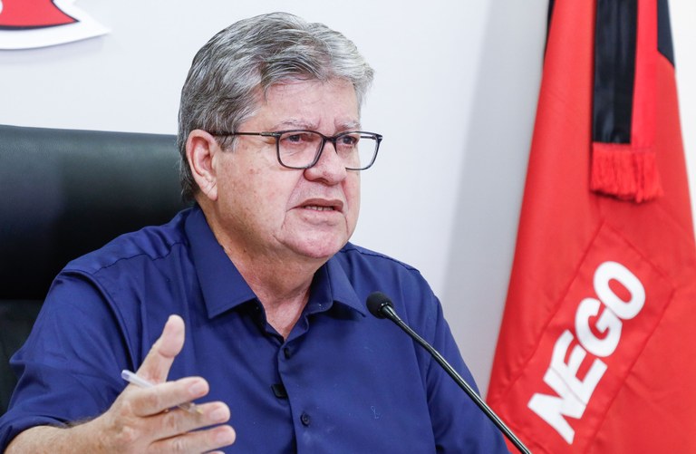 Futuro do PSB depende de estrat�gia acertada de Jo�o Azev�do