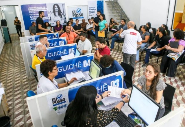 OPORTUNIDADE  –  Sine-JP oferece mais de mil vagas de emprego em diversas áreas