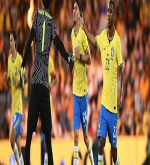 Rayan entra bem e salva ‘novo Brasil’ de Ancelotti de derrota para a Austrália no início do ciclo da Copa-2030