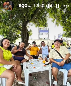 Maldito é o dinheiro, que cala a boca de uns, compra amizade de outros e acaba com o caráter de muitos