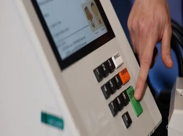 TRE-PB registra substituição de 17 urnas e 15 ocorrências de segurança até as 12h de hoje